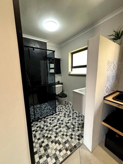 Penguins Cove Coastal Sanctuary Studio Apartment-Bloubergstrand Cidade Do Cabo Exterior foto