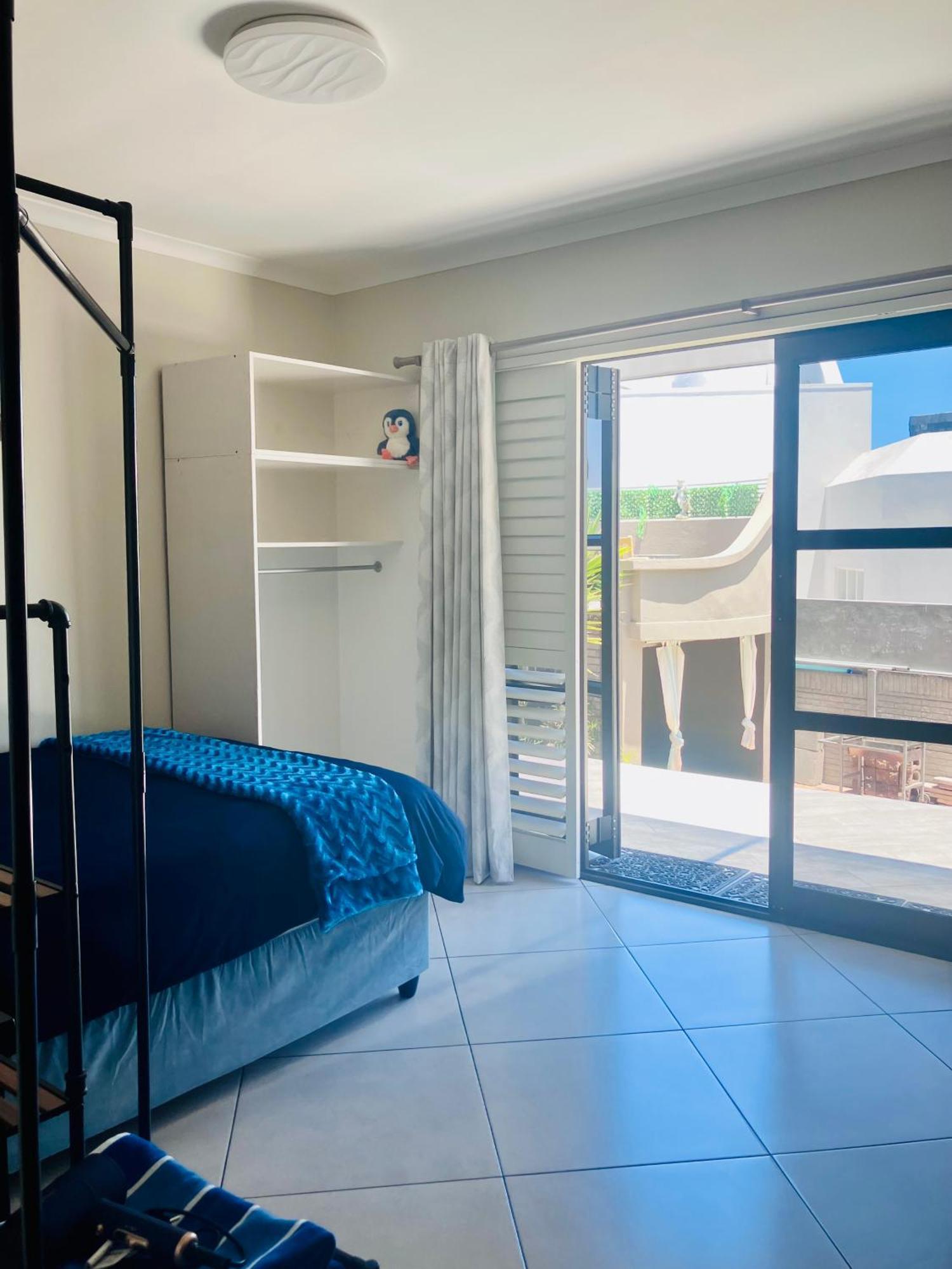 Penguins Cove Coastal Sanctuary Studio Apartment-Bloubergstrand Cidade Do Cabo Exterior foto